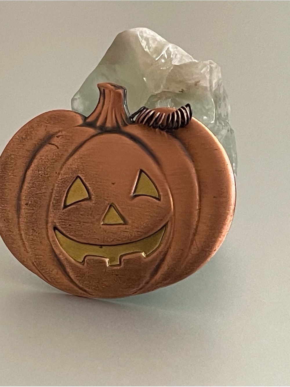 Vintage Halloween Jack-O'-Lantern Brooch - Cooper tone.